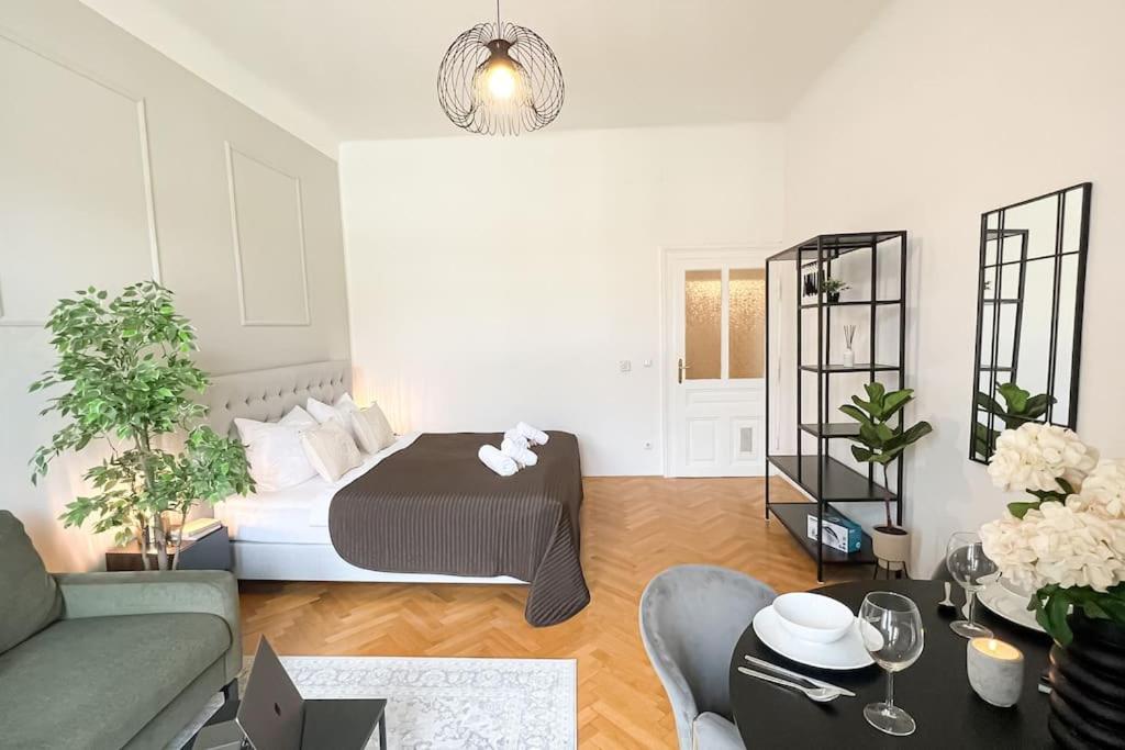 Cozy & Central 2 Bedroom Apartment Wien Eksteriør bilde