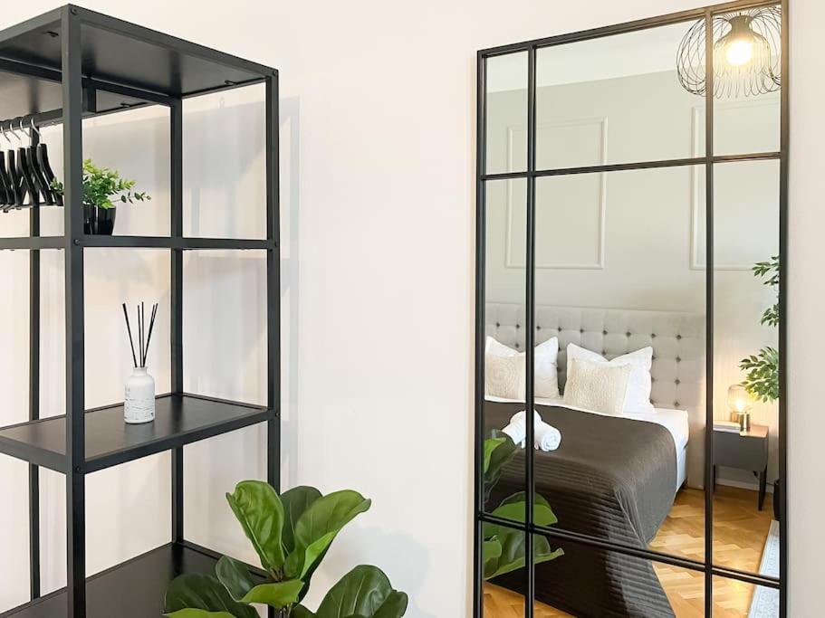 Cozy & Central 2 Bedroom Apartment Wien Eksteriør bilde